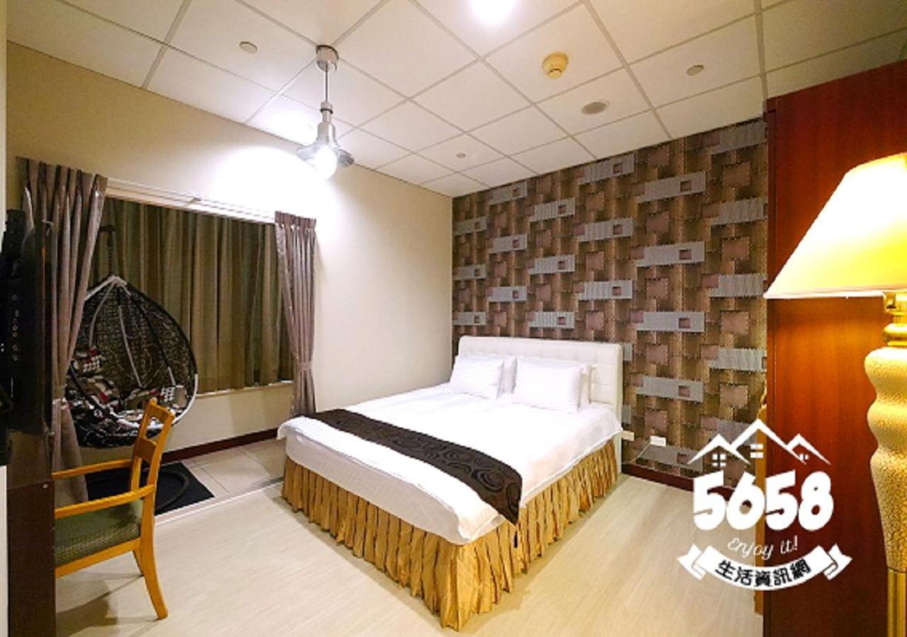 85 Eagle Hotel Kaohsiung Exterior foto